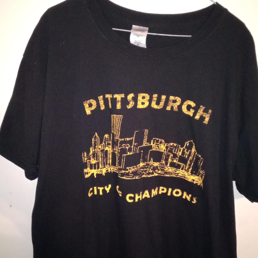 Tee shirt